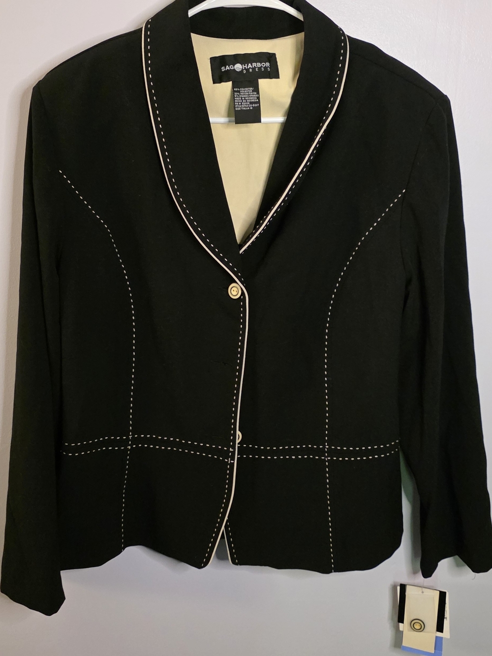 Sag Harbor Black Blazer with Cream Contrast Piping Sz 18